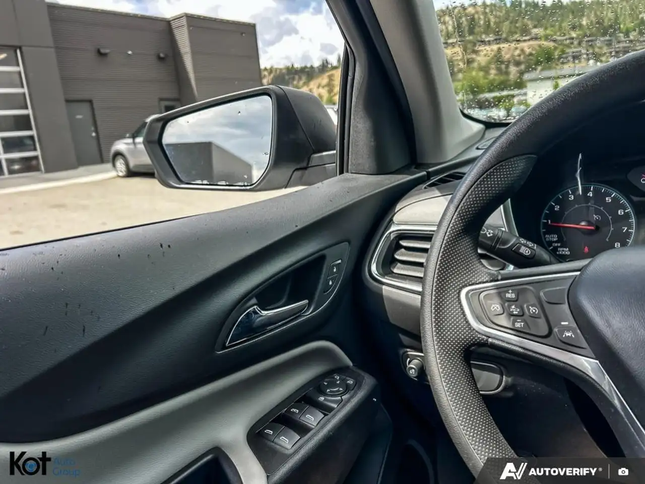 Chevrolet Equinox снимка Chevrolet Equinox