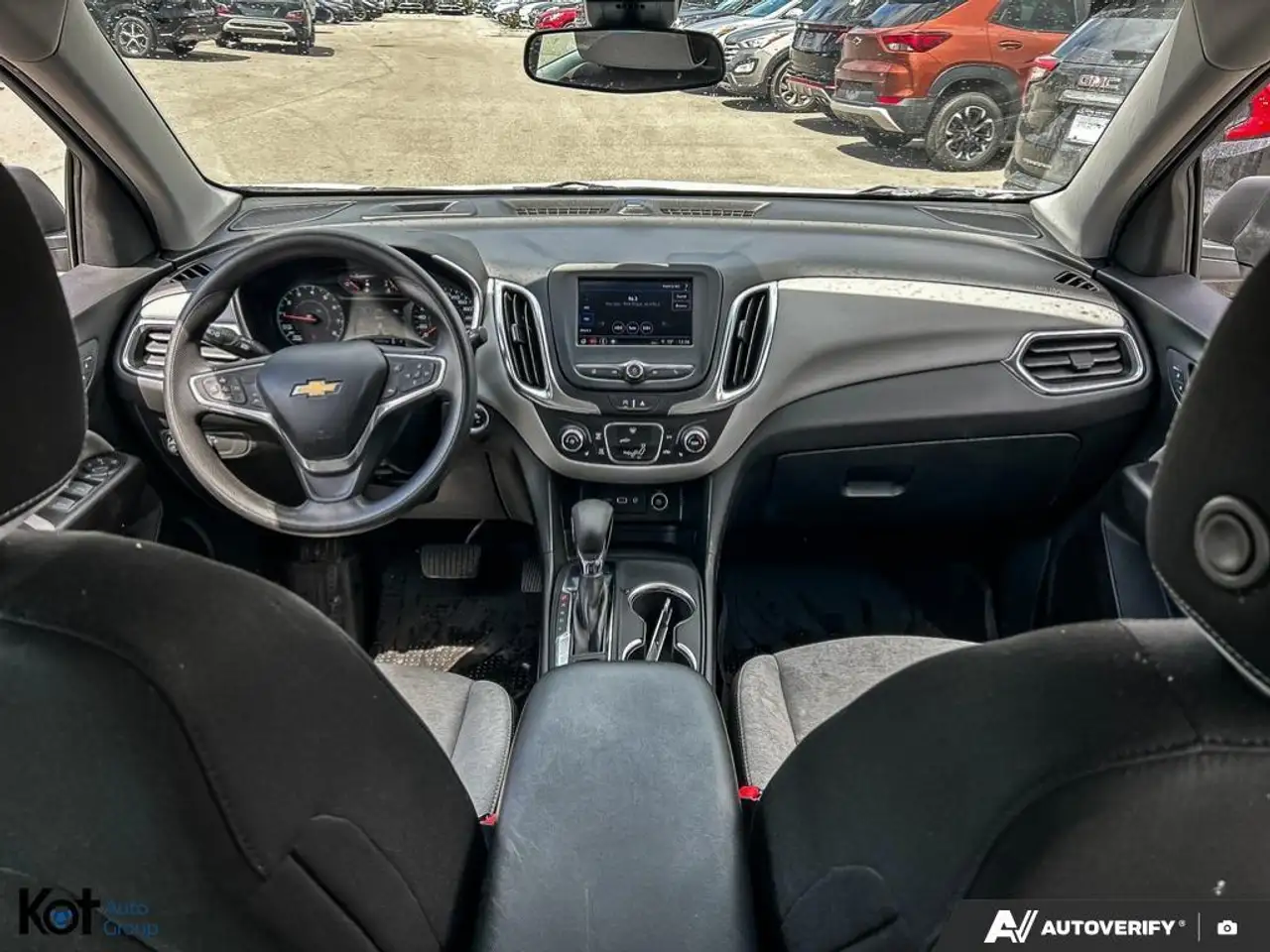 Chevrolet Equinox снимка Chevrolet Equinox