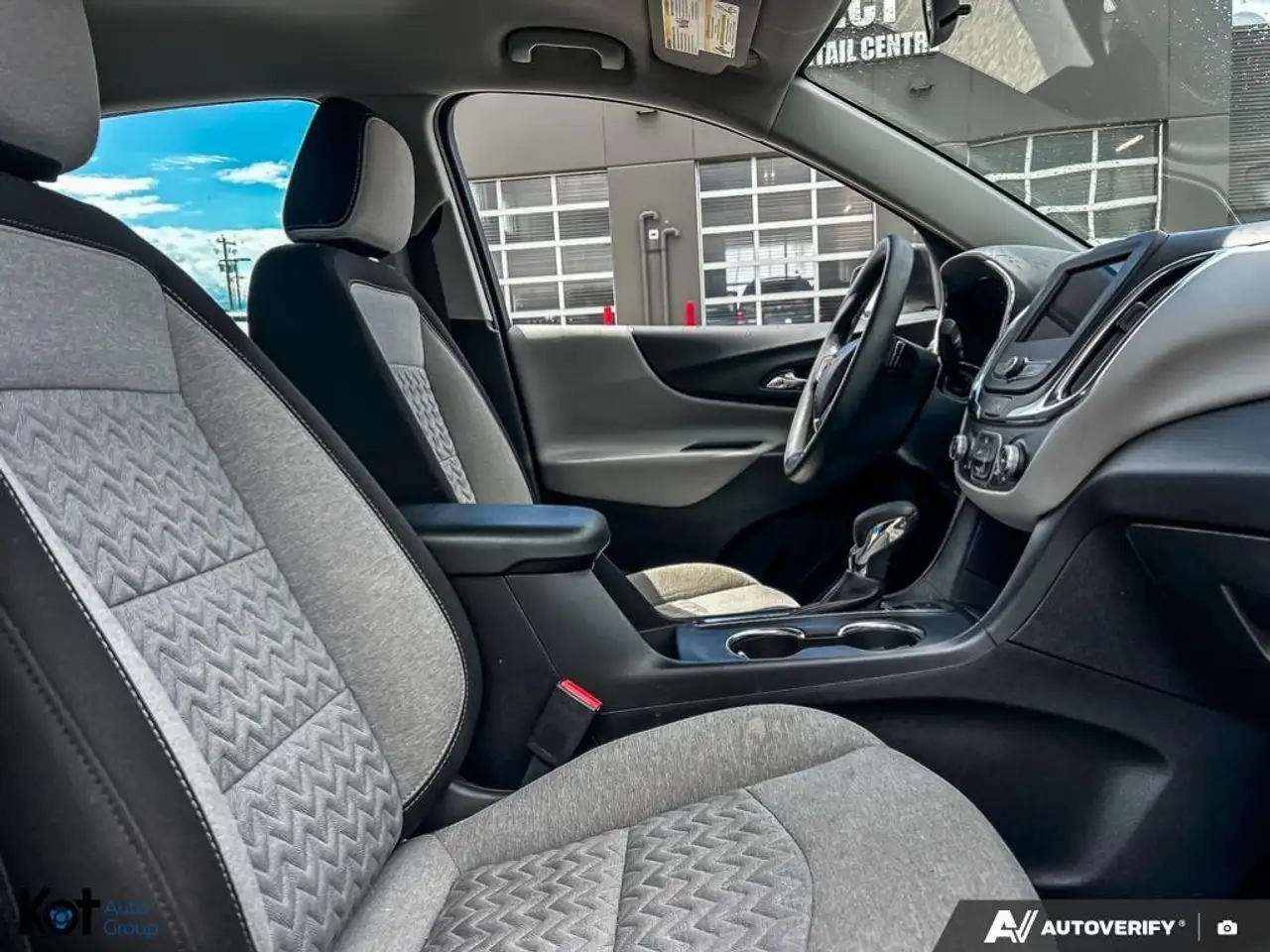 Chevrolet Equinox снимка Chevrolet Equinox