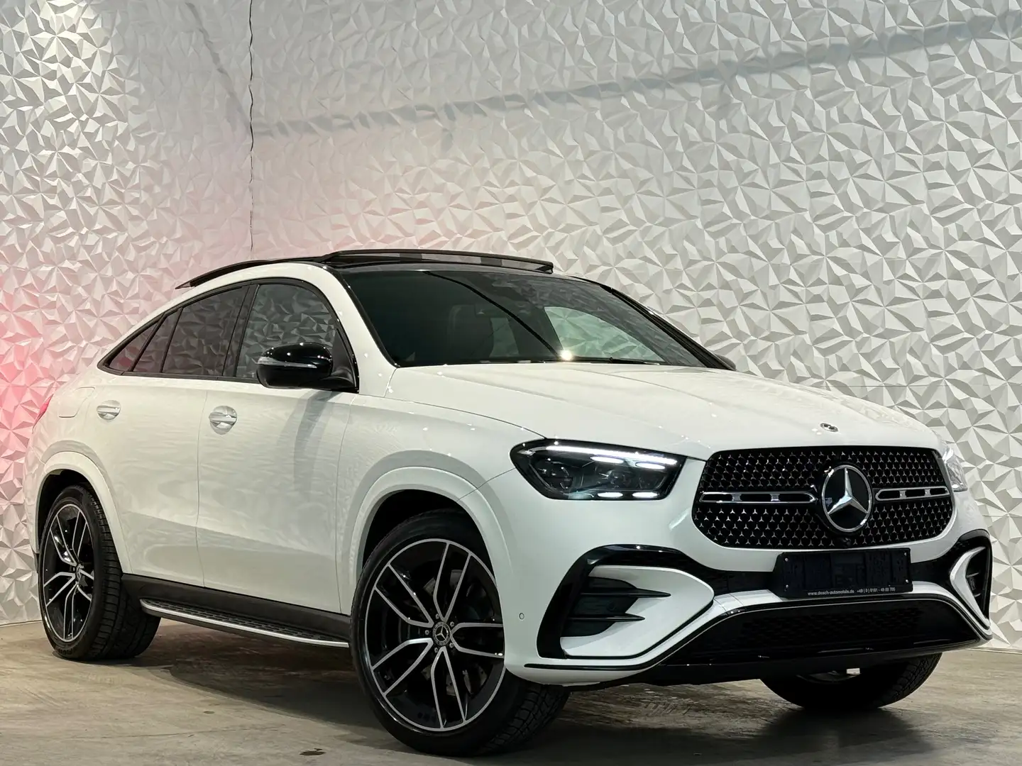 Mercedes-Benz GLE 350 de 4-Matic Coupé AMG Line Hybride Blanc - 2