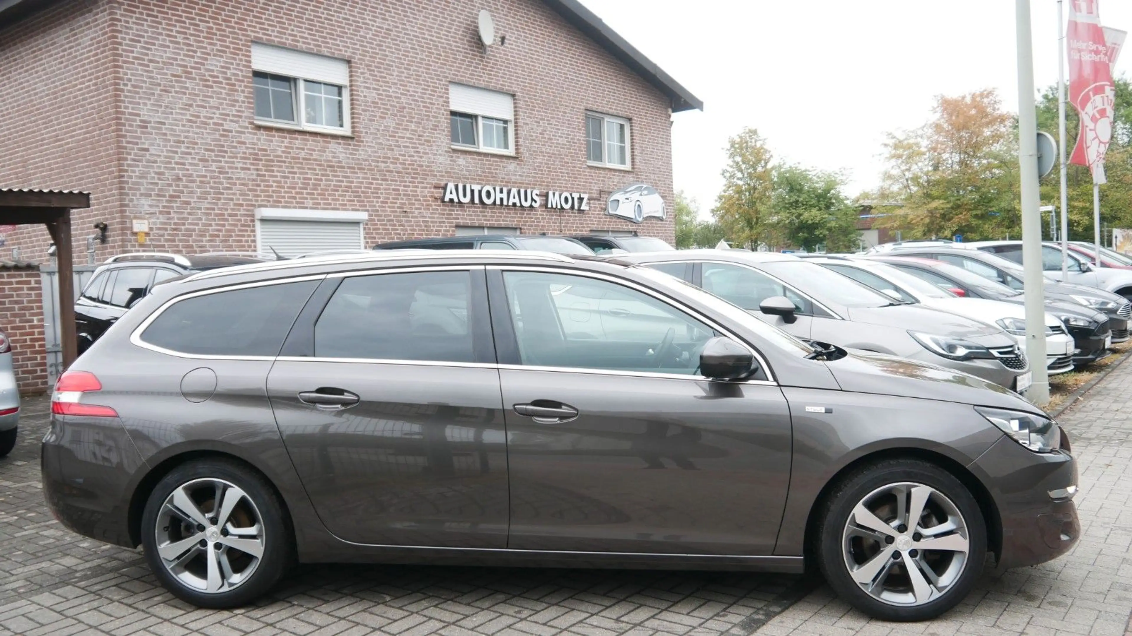Peugeot 308 SW Style — photo 5