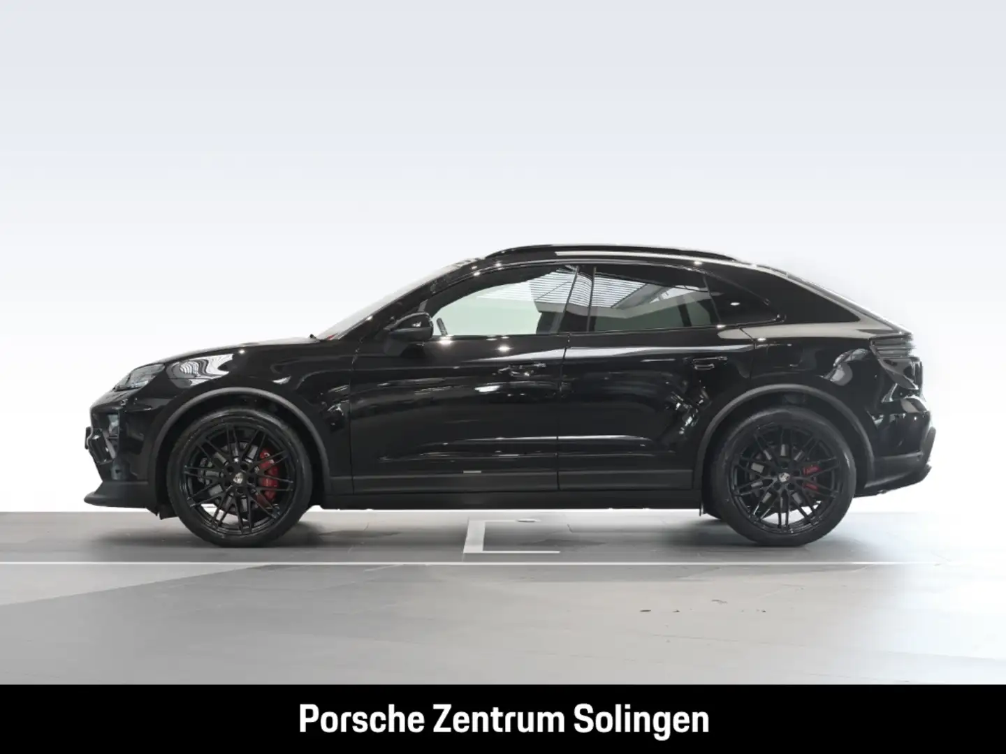Porsche Macan 4S 22'' Matrix BOSE PANO PASM AHK Zwart - 2