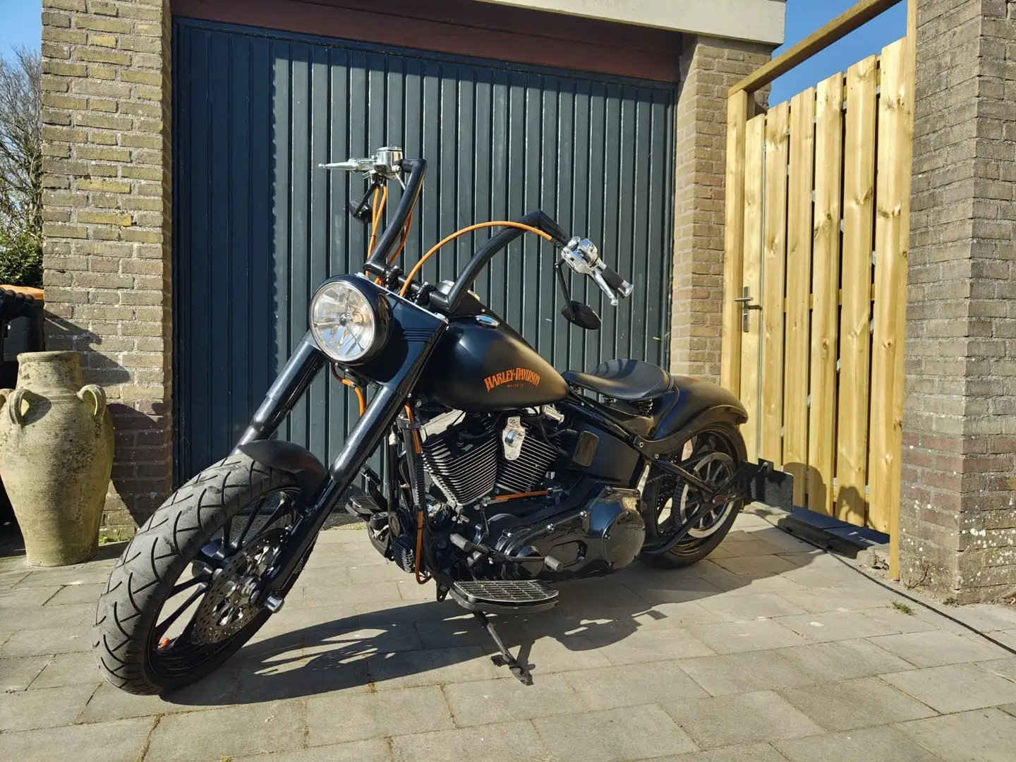 Harley-Davidson Fat Boy custom build Fat Boy Negro - 2