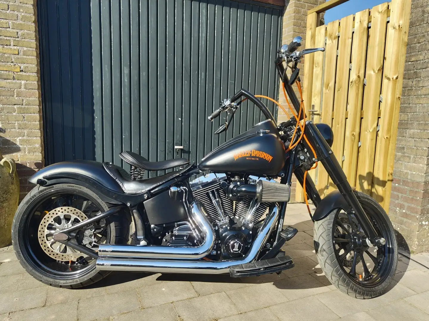 Harley-Davidson Fat Boy custom build Fat Boy Negro - 1