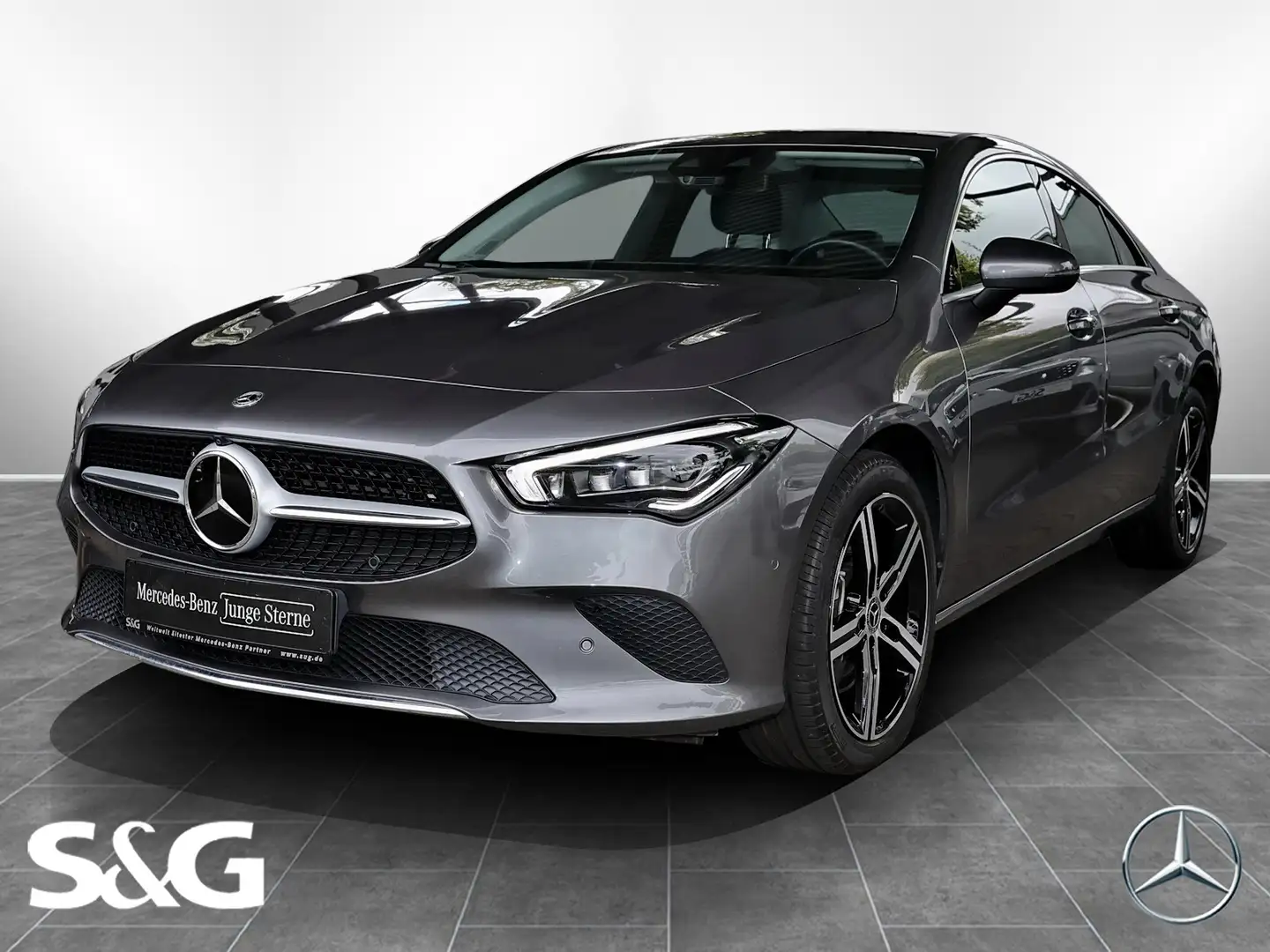 Mercedes-Benz CLA 250 e Coupé DISTRONIC+360°+KEYLESS+LED+18" Grau - 1