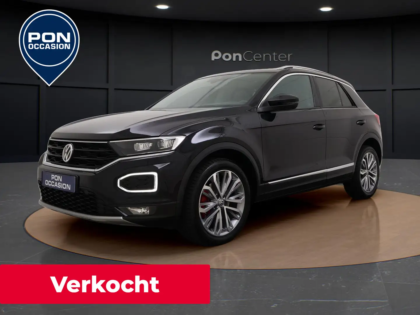 Volkswagen T-Roc 1.5 TSI Sport | Navigatie | Climate control | LED Zwart - 1