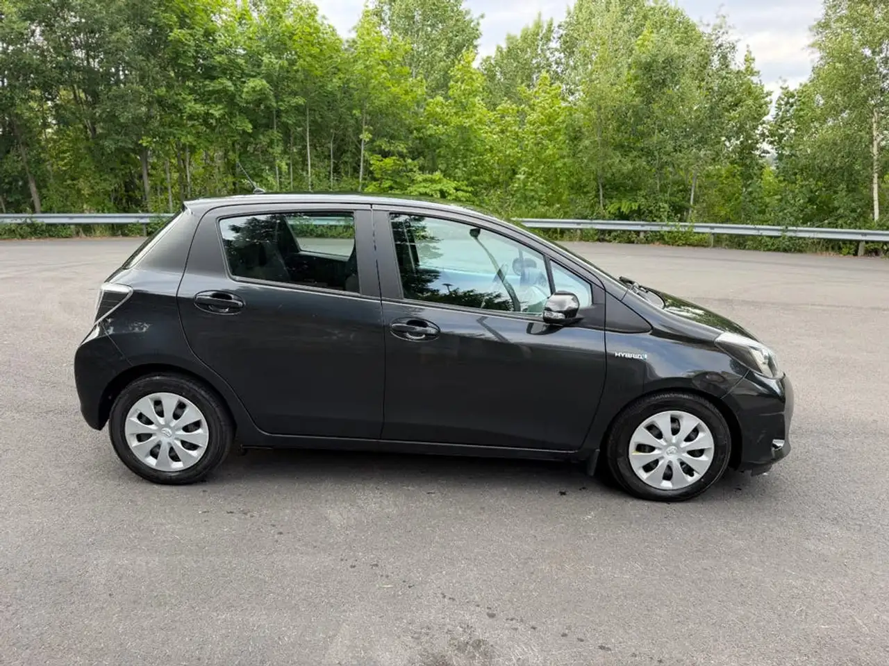 Toyota Yaris Yaris — photo 8