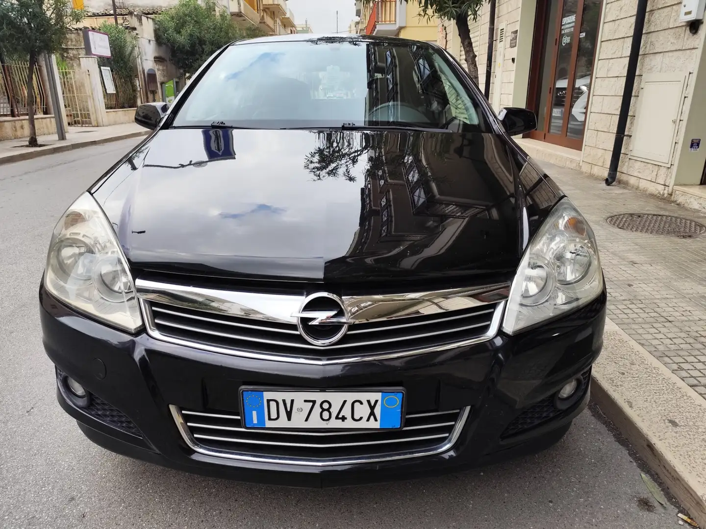 Opel Astra Astra 1.7 CDTI 110CV COSMO BERLINA Schwarz - 2