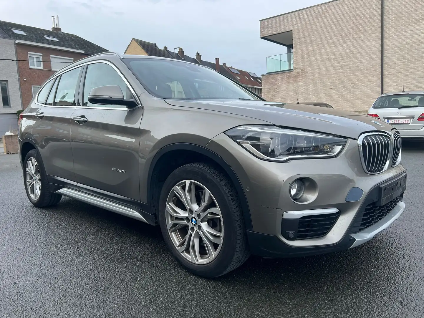 BMW X1 X1 2.0iA sDrive20 Bronze - 2