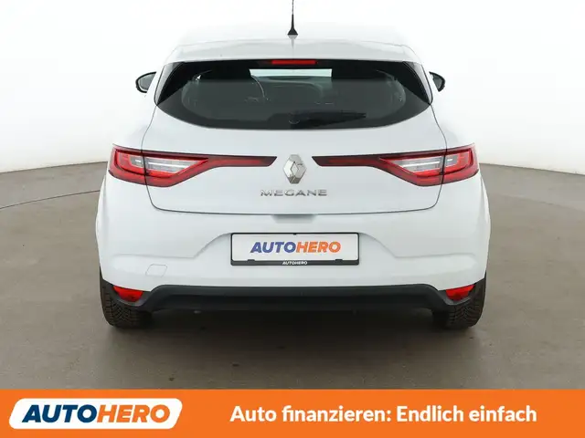 Renault Megane view 5