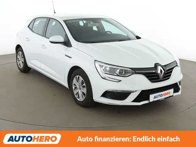 Renault Megane view 8
