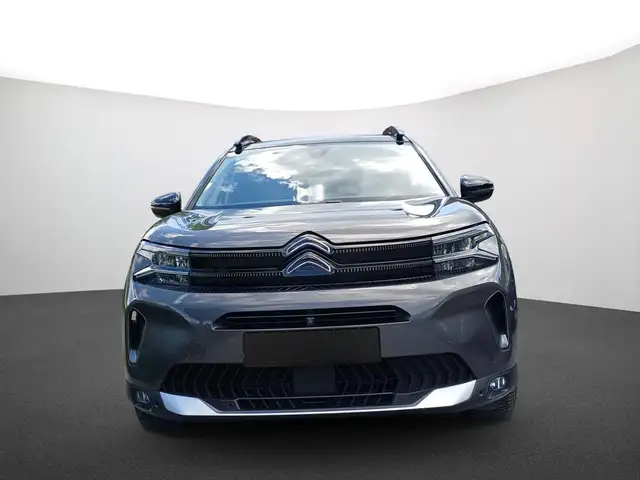 Citroen C5 Aircross view 3