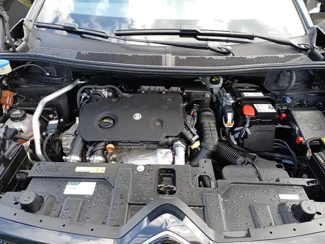 Citroen C5 Aircross view 8
