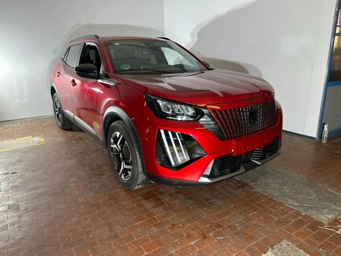 Peugeot 2008 1.2 100cv Allure Navi + Telecamera Czerwony - 1