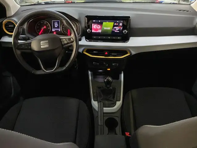 Seat Arona view 3