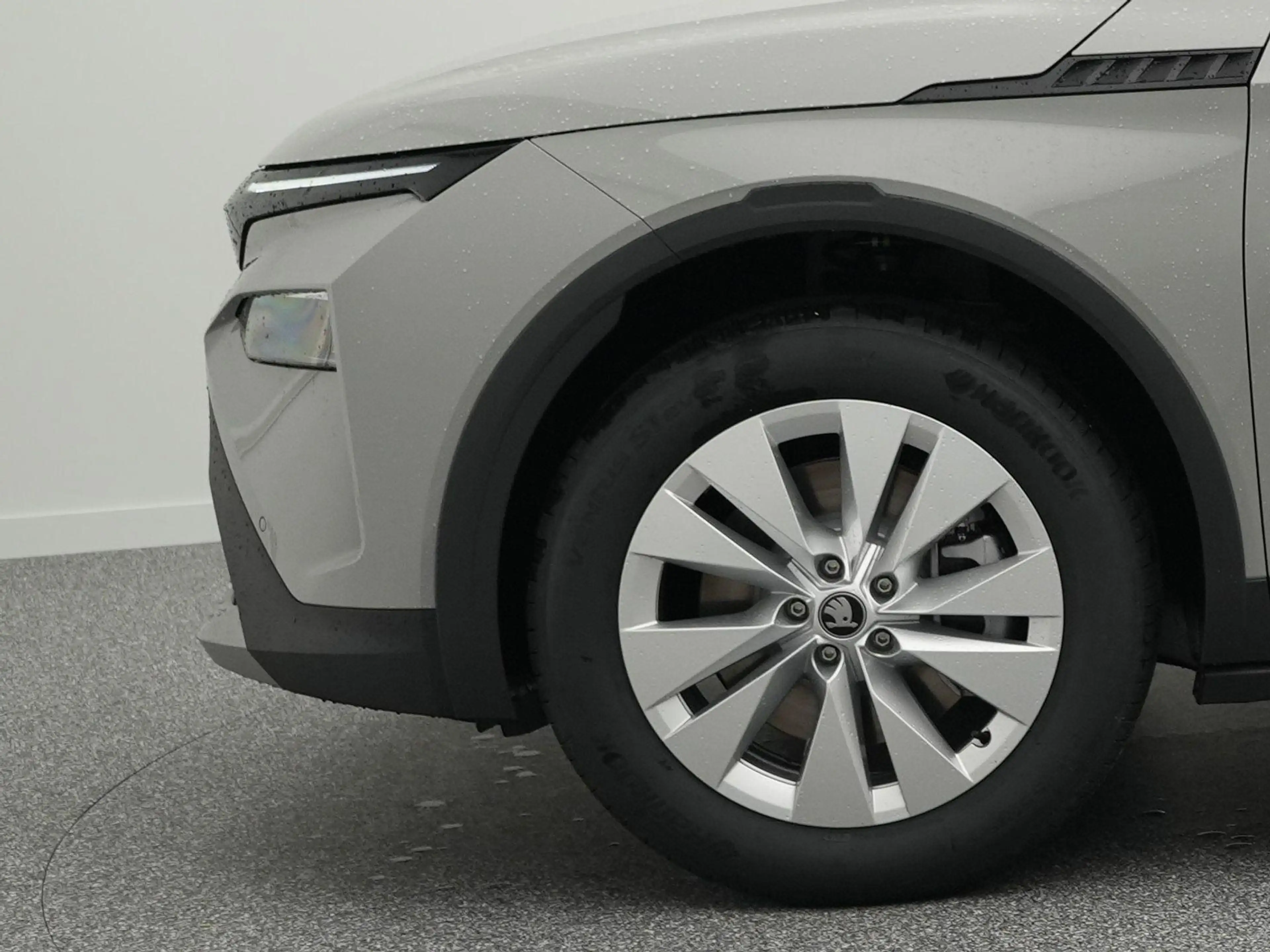 Skoda Elroq Business Edition 85 | Trekhaak | Stoelverwarming | — photo 6