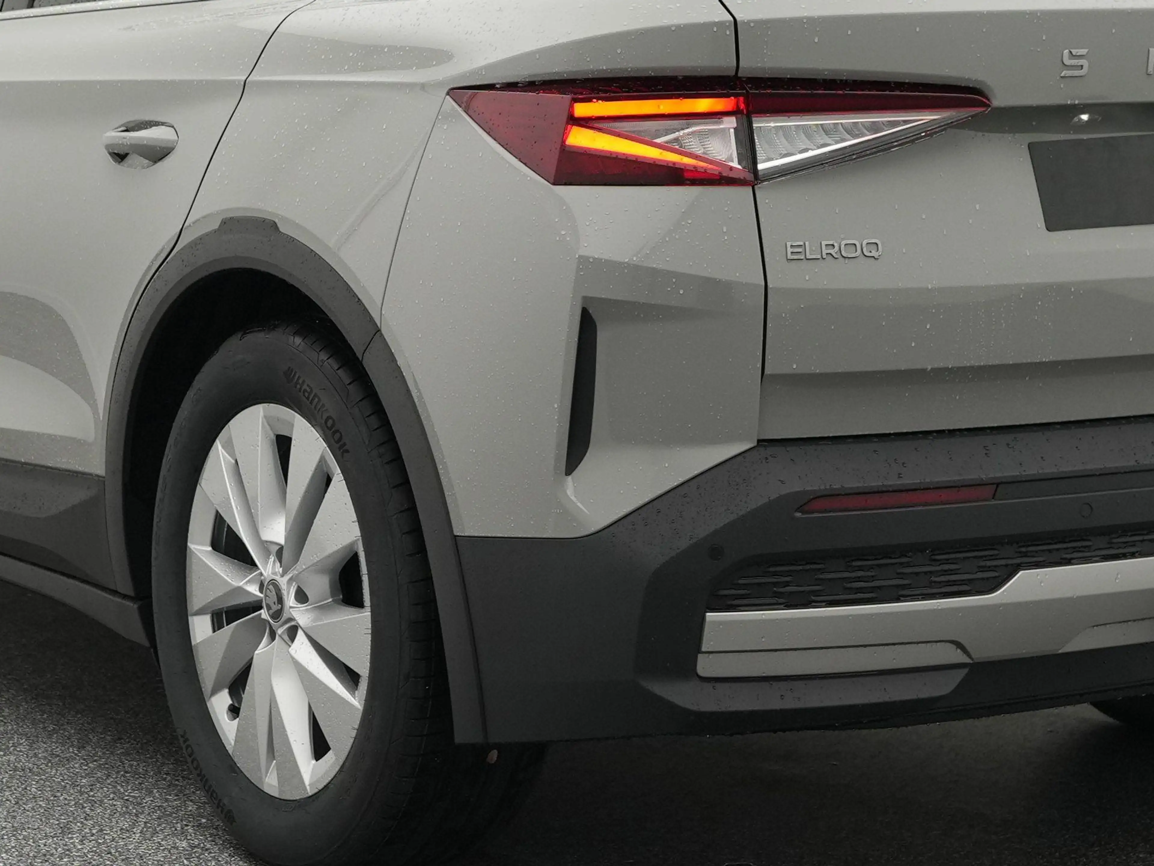 Skoda Elroq Business Edition 85 | Trekhaak | Stoelverwarming | — photo 15
