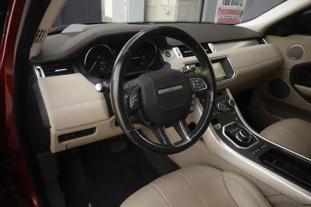 Land Rover Range Rover Evoque view 16
