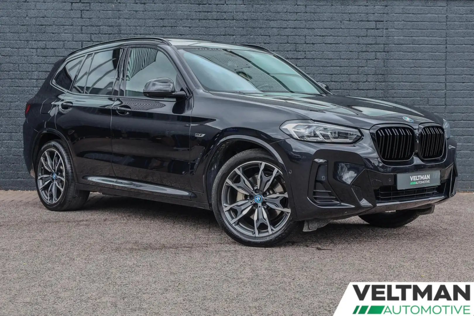 BMW X3 xDrive30e M-SPORT PANORAMADAK HEAD UP HARMAN KARDO Zwart - 2