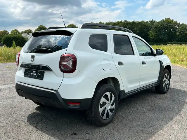 Dacia Duster view 5