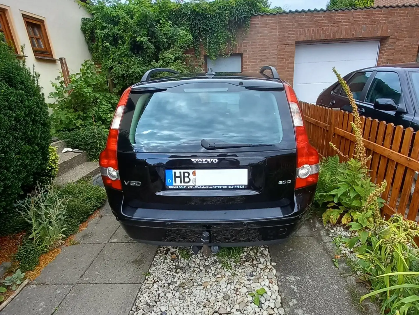 Volvo V50 V50 2.0D DPF Momentum Noir - 1
