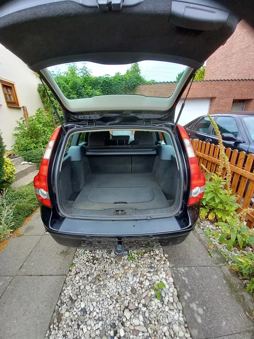 Volvo V50 V50 2.0D DPF Momentum Noir - 2