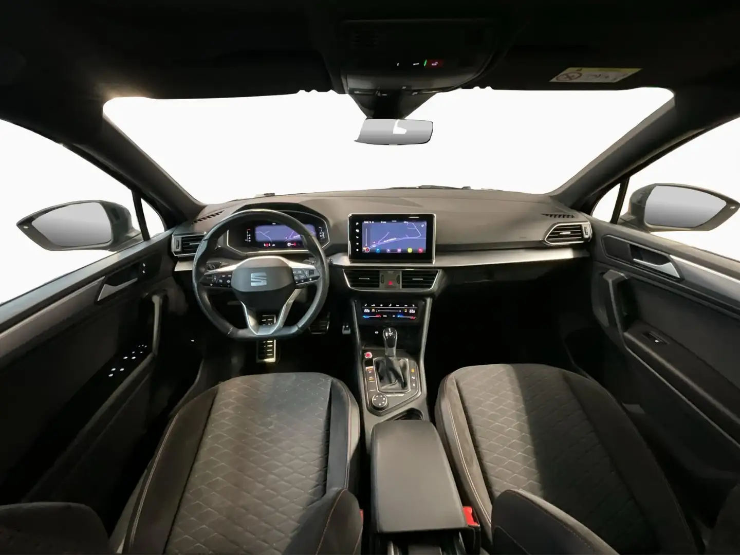 SEAT Tarraco FR+DSG+4Drive+Pano+360+AHK Schwarz - 2