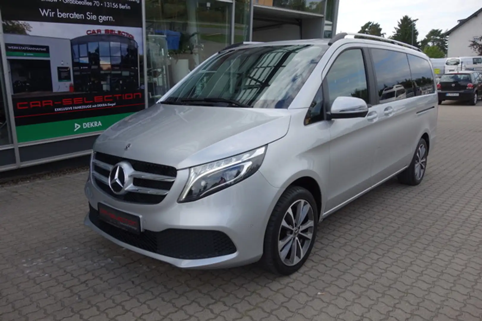 Mercedes-Benz V 300 d 4Mat Lang LED/MBUX/LEDER/eHECKTÜR/2xsTÜR Ezüst - 1