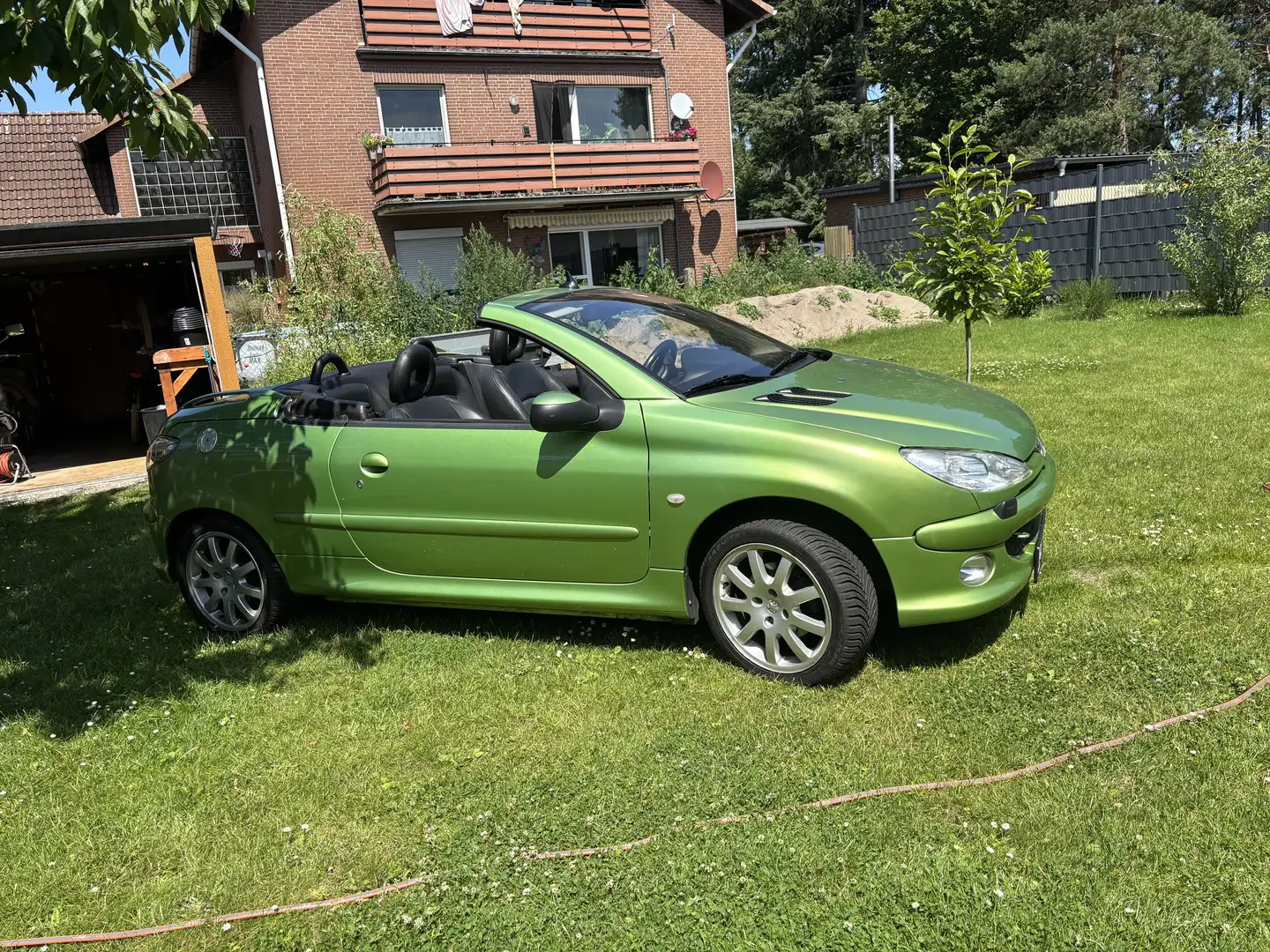 Peugeot 206 CC Grün Zelená - 2