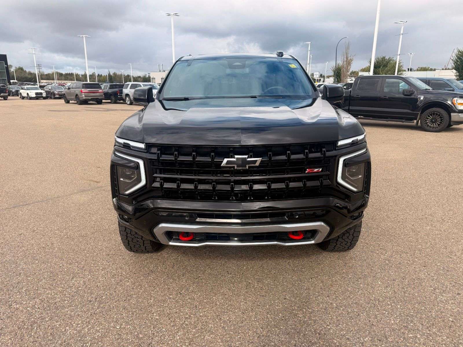 2026 Chevrolet Suburban Z71 — снимка 1
