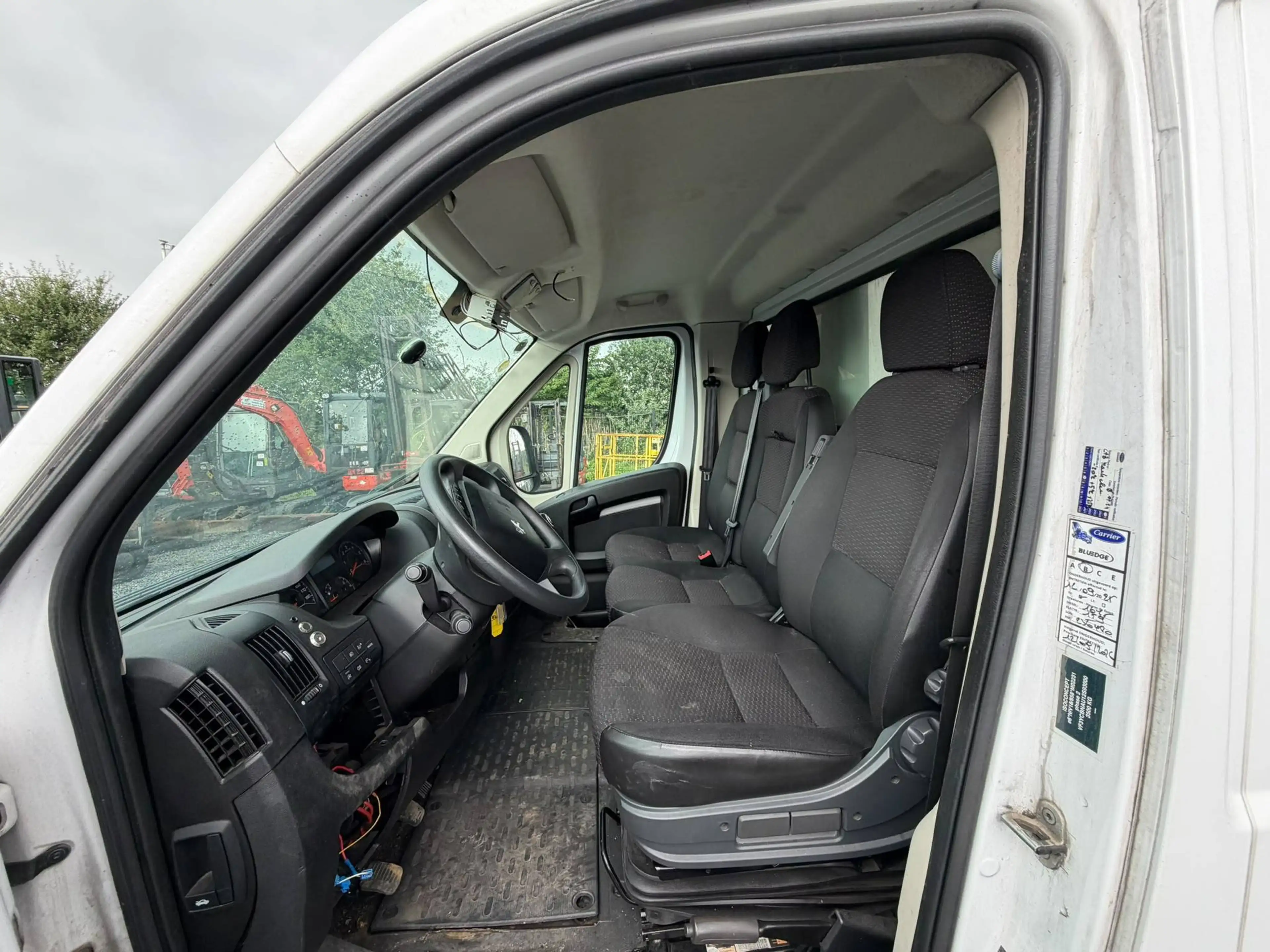 Peugeot Boxer (Stock ID 93000) — photo 15