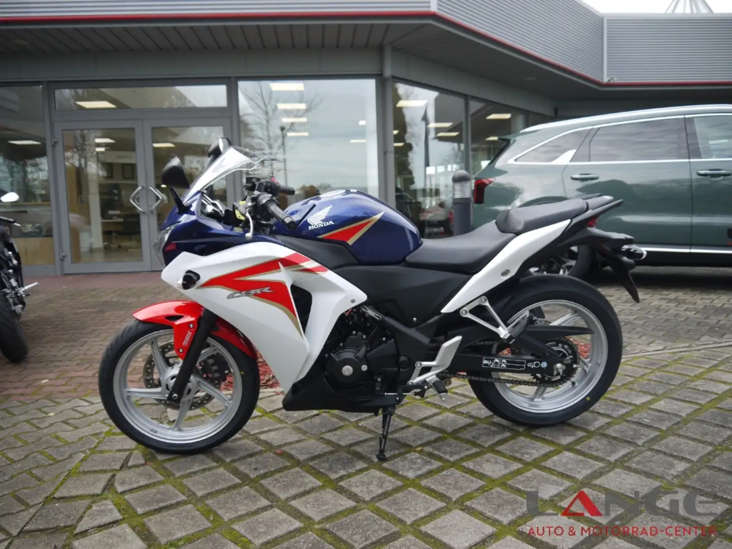 Honda CBR 250 CBR250RA MC41 Super Zustand Weiß - 2