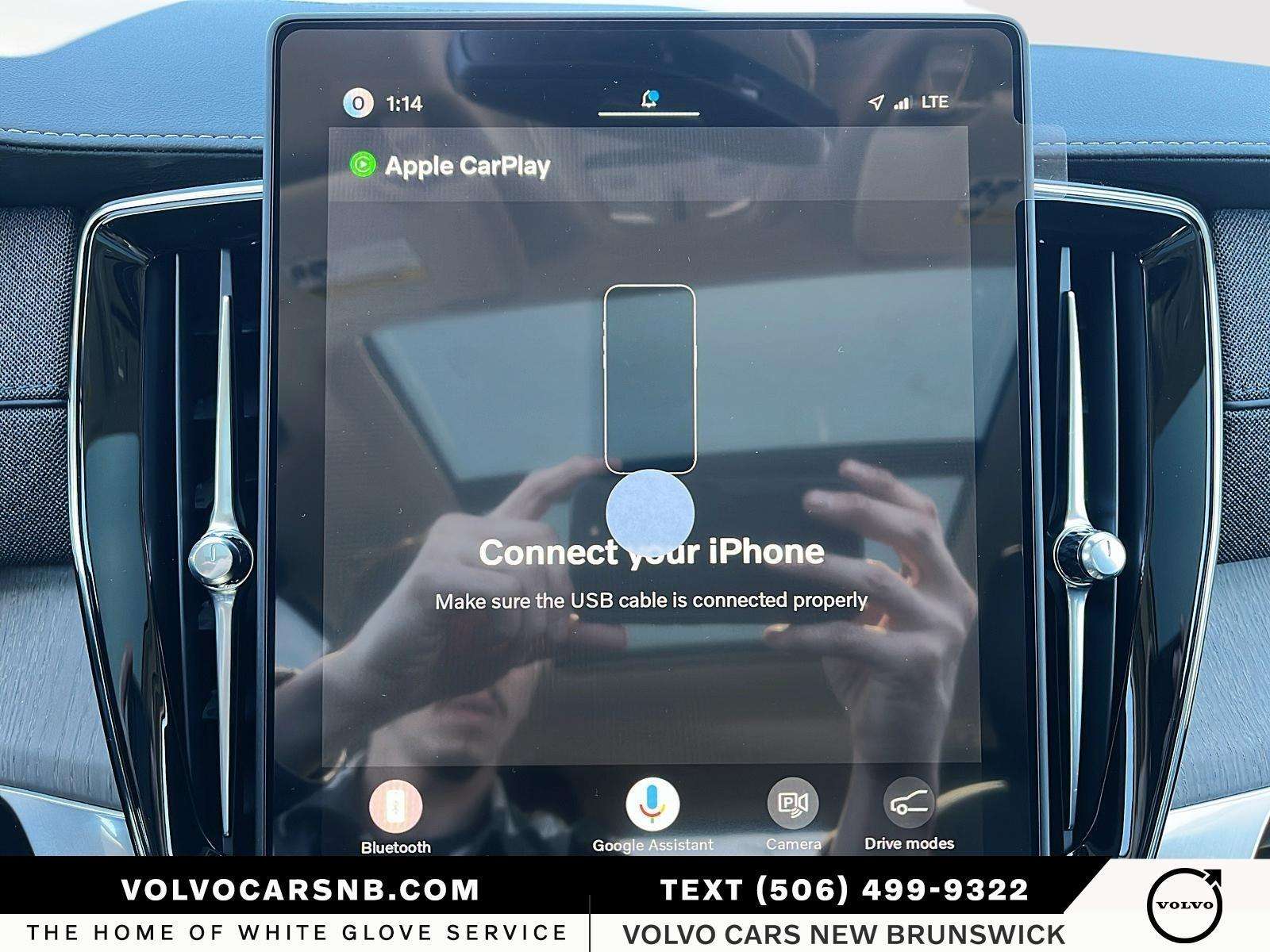 2026 Volvo XC90 T8 Ultra Dark Theme thumb 18