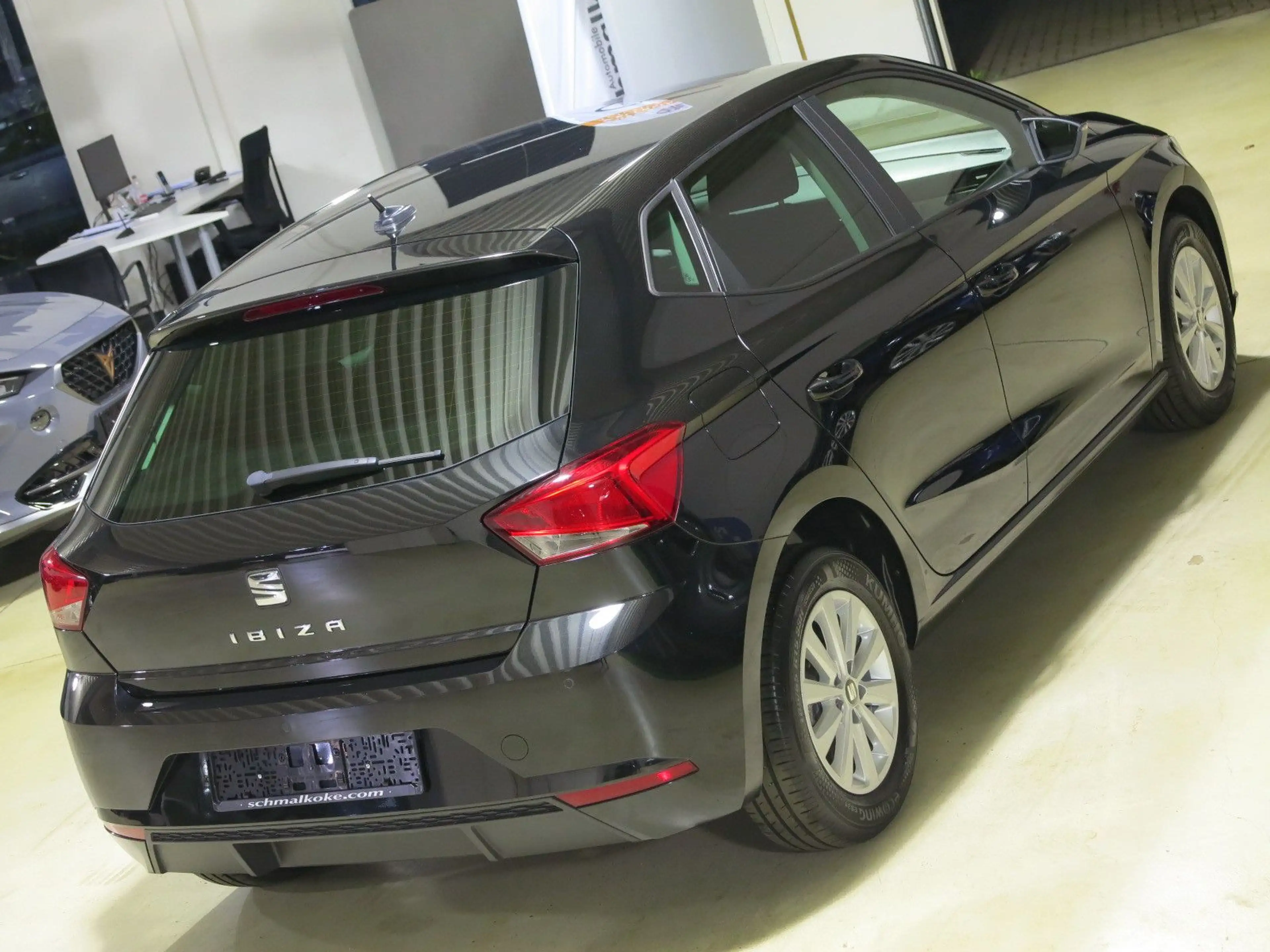 SEAT Ibiza 1.0 TSI S&S Style 2C-Clima GRA DAB LM15 — photo 3
