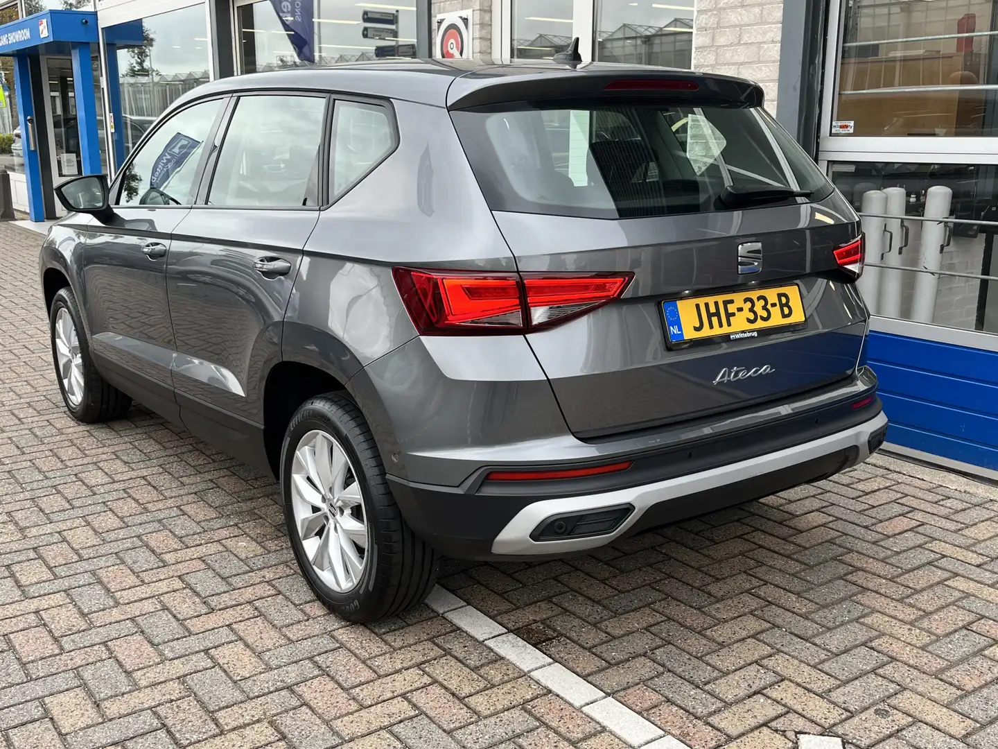 SEAT Ateca 1.0 TSI Style / ELEK. WEGKLAPBARE TREKHAAK/ PARK. Gris - 2