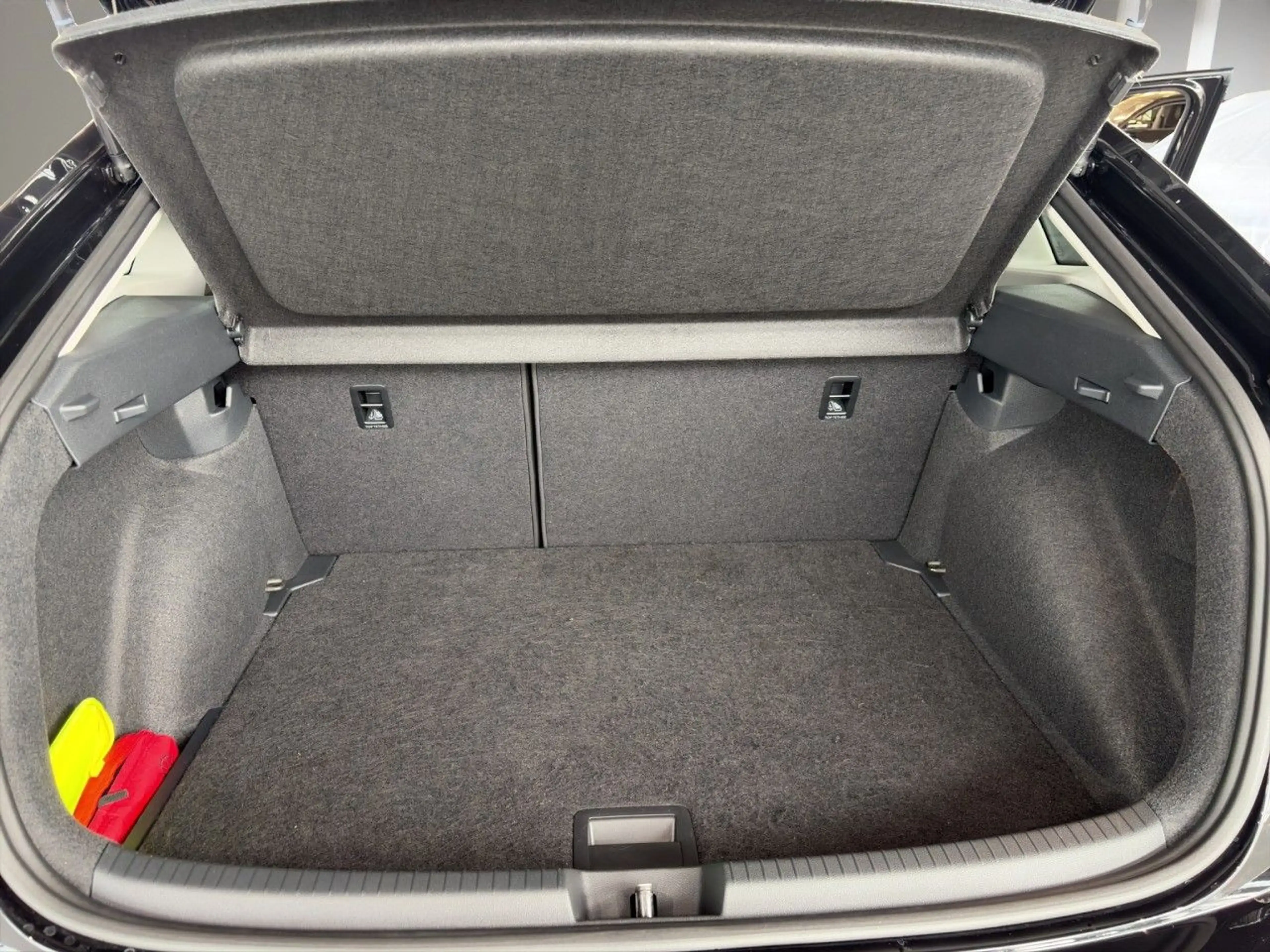 Volkswagen Taigo Style 1,0 l TSI DSG — photo 14