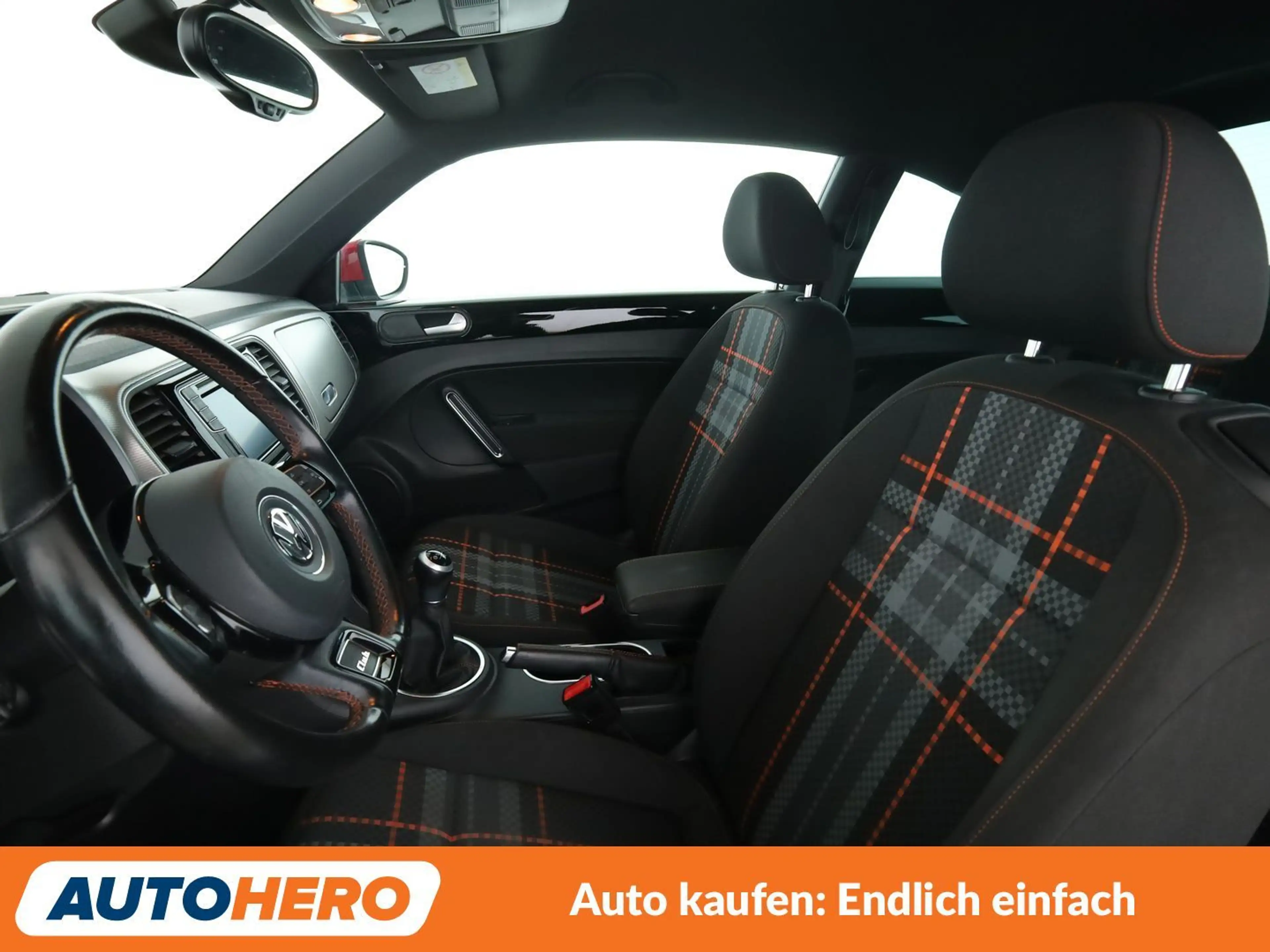 Volkswagen Beetle 1.2 TSI Club BMT*NAVI*TEMPO*PDC* — photo 10