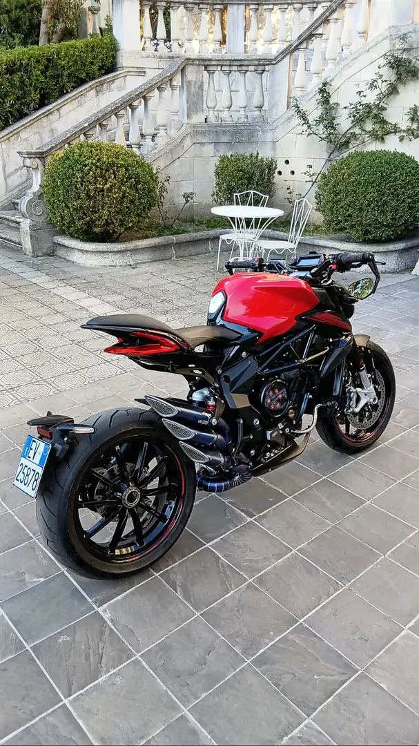 MV Agusta Dragster Rosso - 1