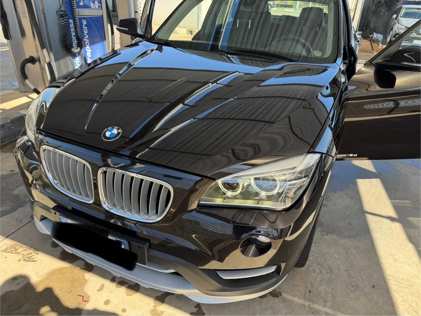 BMW X1 Xline 16d Bronzo - 1