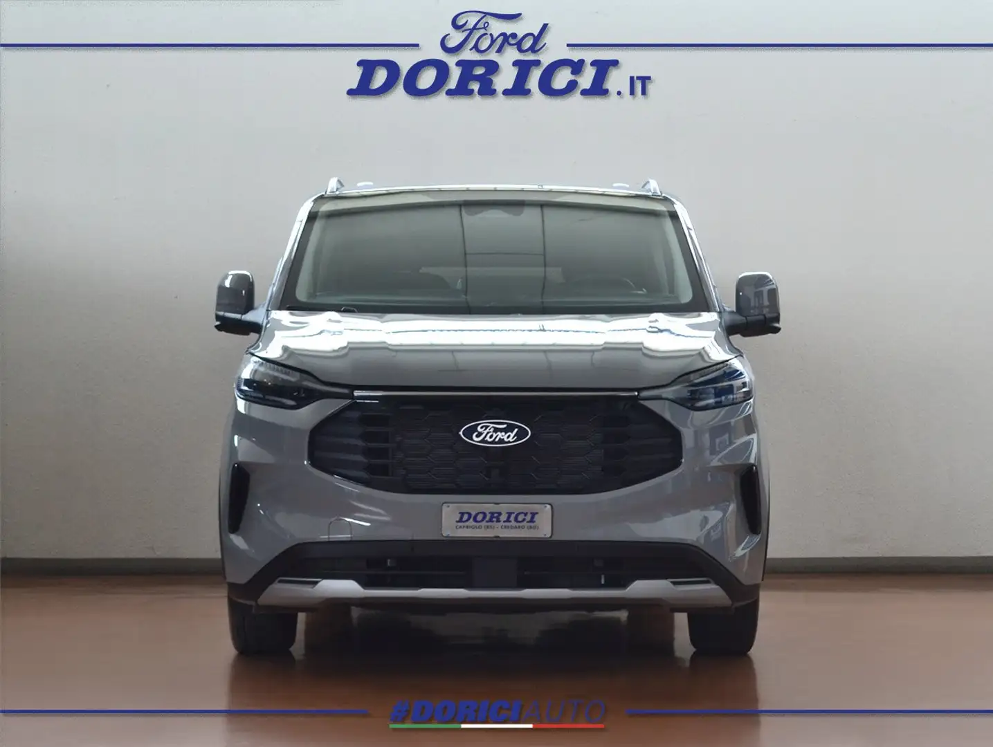 Ford Tourneo Custom L1 2.0 Ecoblue 170 CV A8 AWD Active Grigio - 2