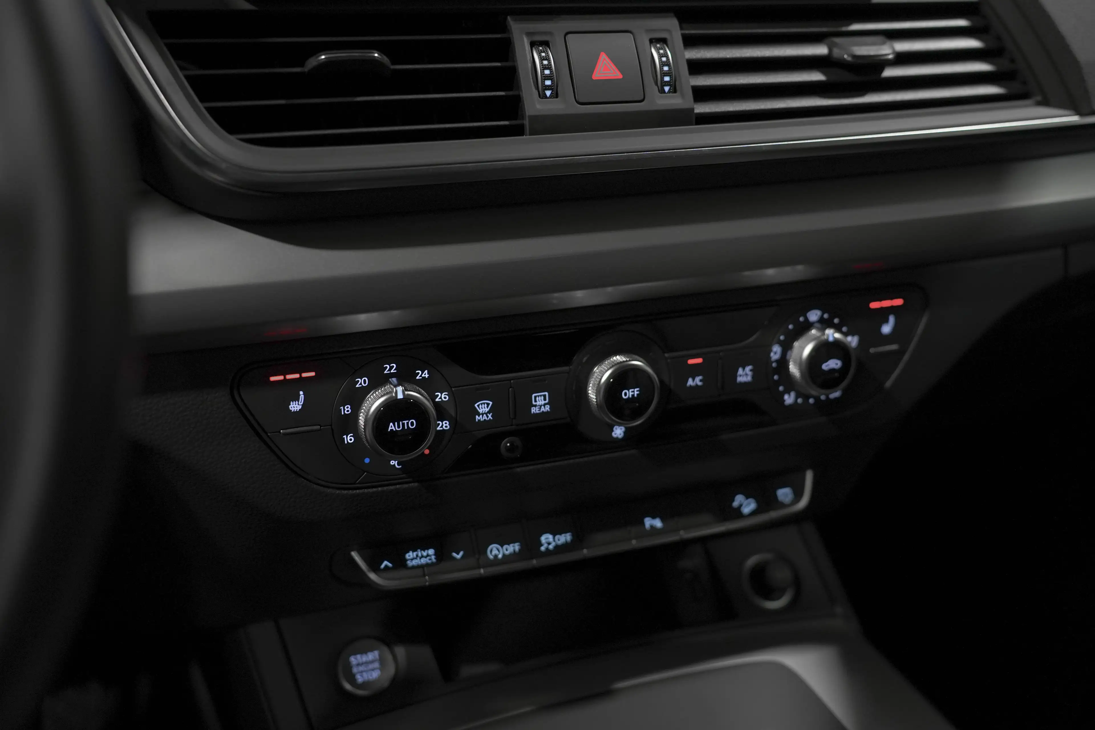 Audi Q5 ✖ 21 S-LINE | MATRIX LED | CUIR | VIRTUAL COCKPIT | ATTACHE REMORQUE | CARPLAY ✔ — photo 9