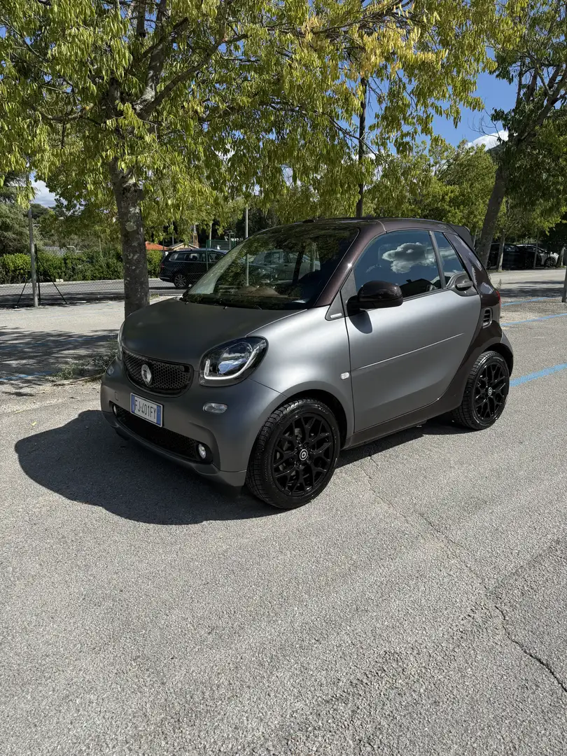 smart forTwo smart cabrio brabus tailor made Marrone - 1