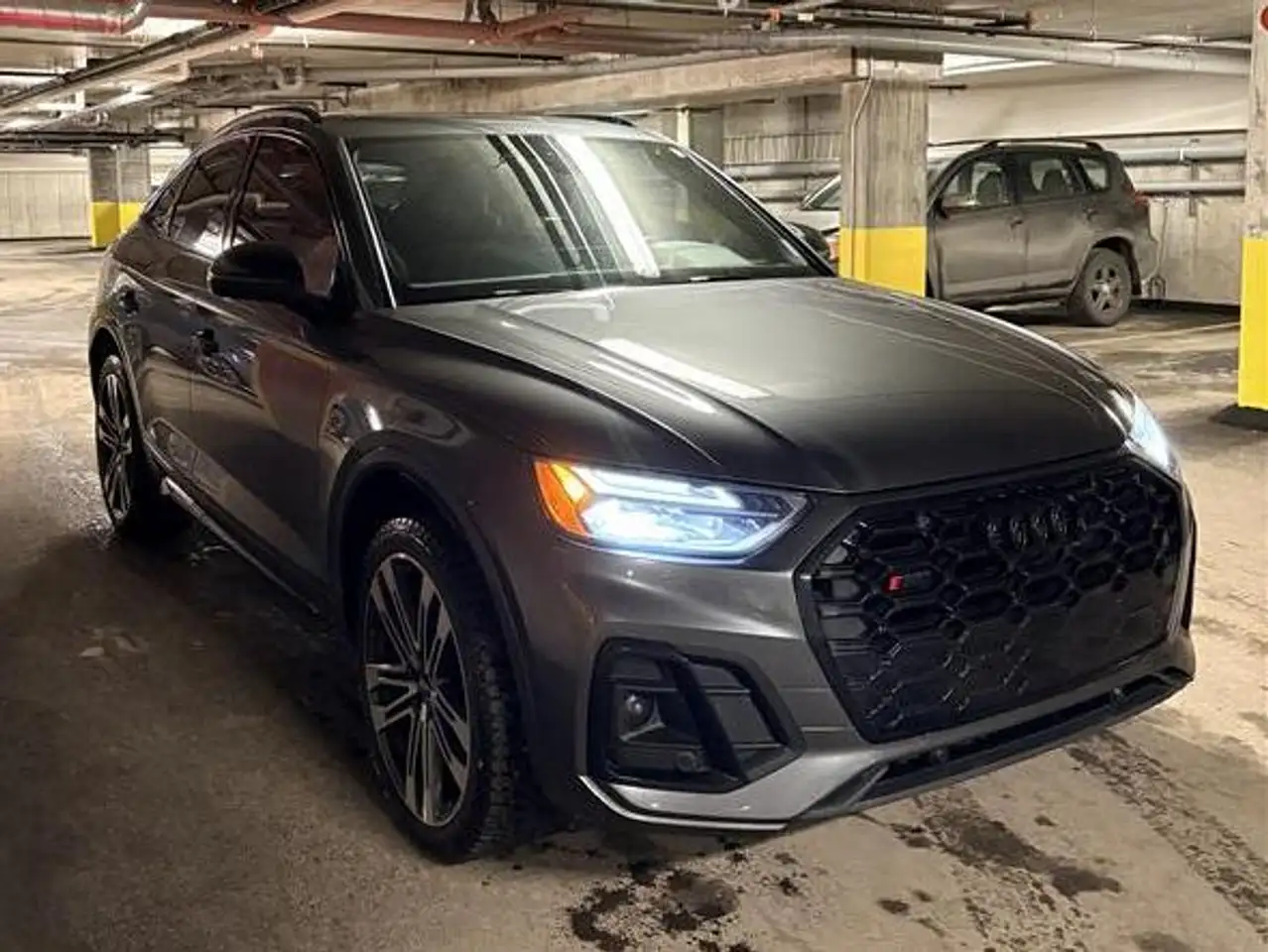 Audi SQ5 снимка Audi SQ5