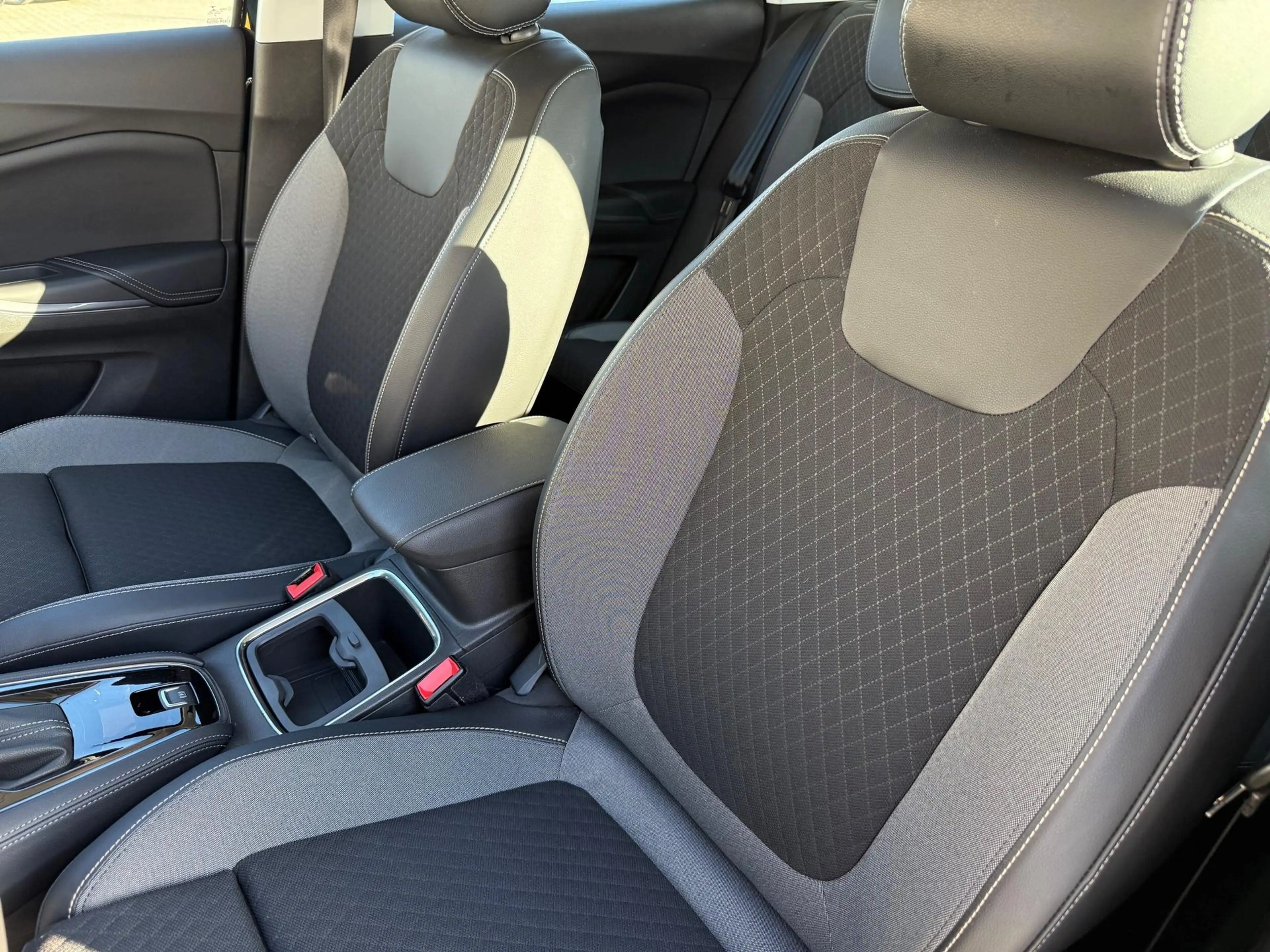 Opel Grandland X 1.5 D Elegance 96 kW (131 PS), Autom. 8-Gang, F... — photo 7