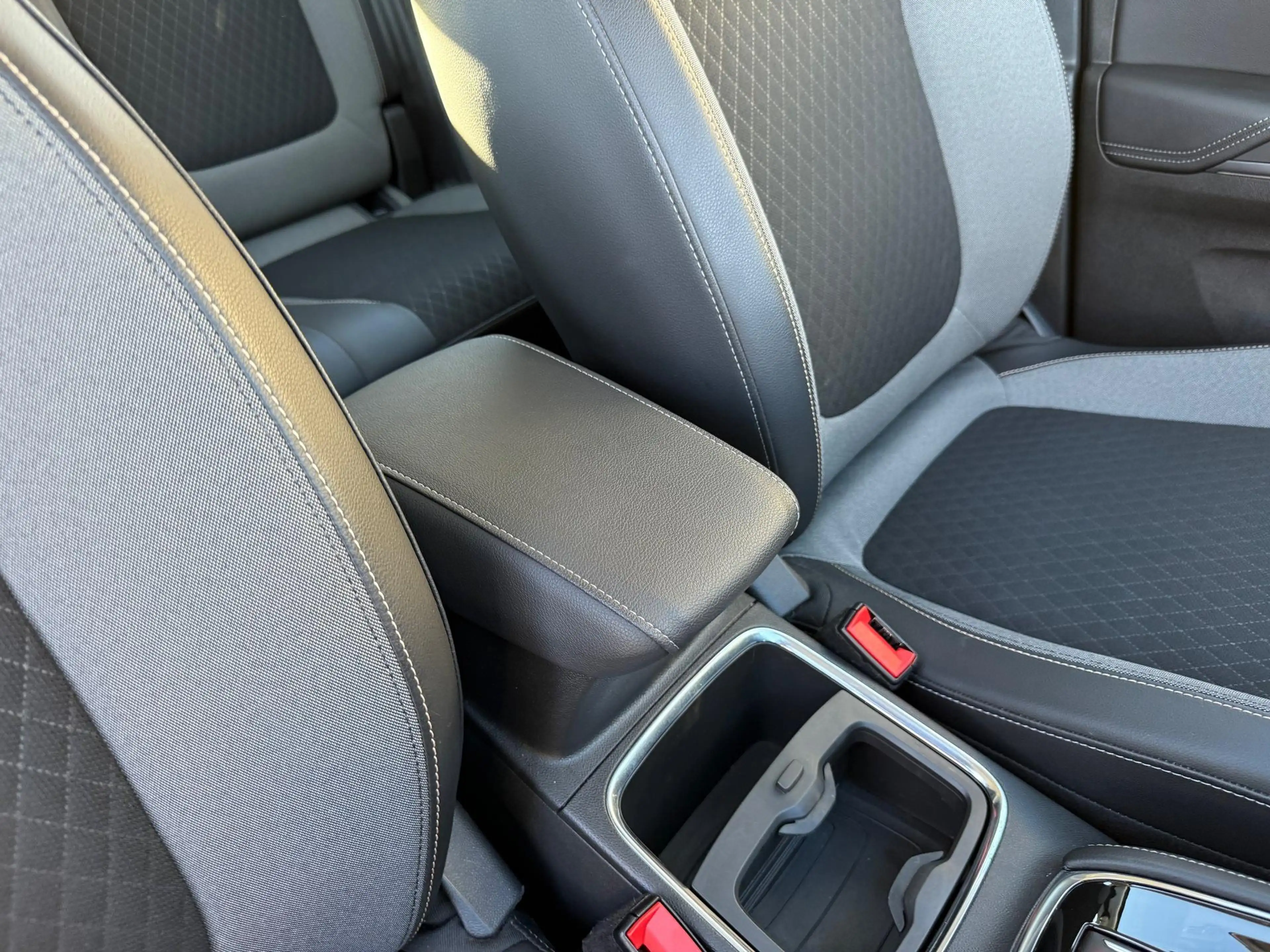 Opel Grandland X 1.5 D Elegance 96 kW (131 PS), Autom. 8-Gang, F... — photo 27
