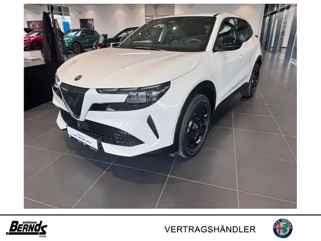 Alfa Romeo Junior 1.2 VGT Ibrida Ti