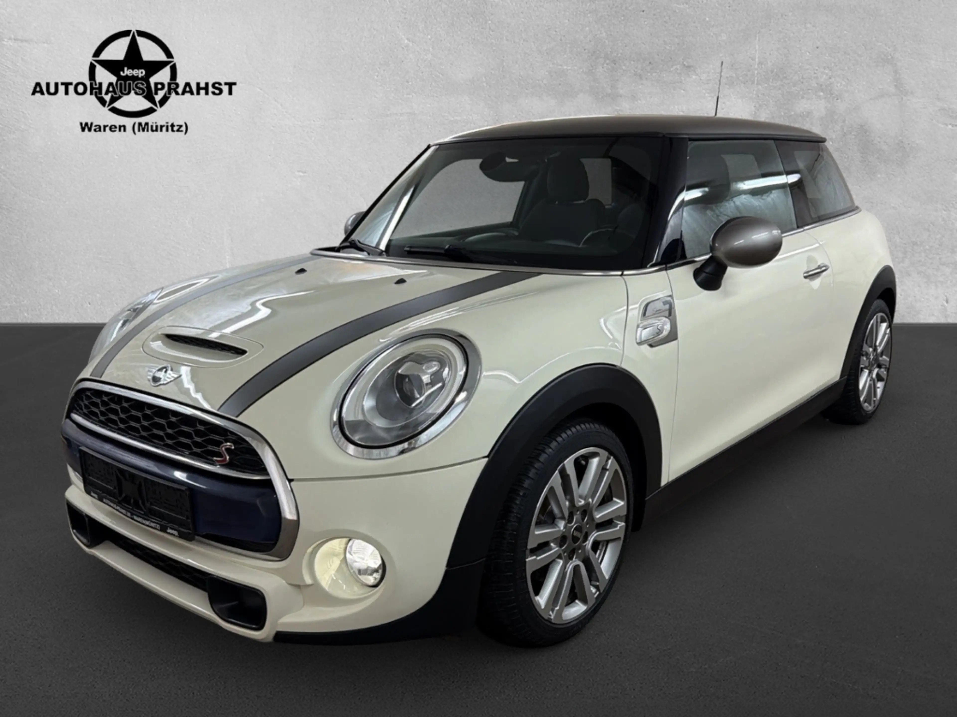 MINI Cooper S Seven Chili LED NAVI LEDER TEMPOMAT PDC — photo 4
