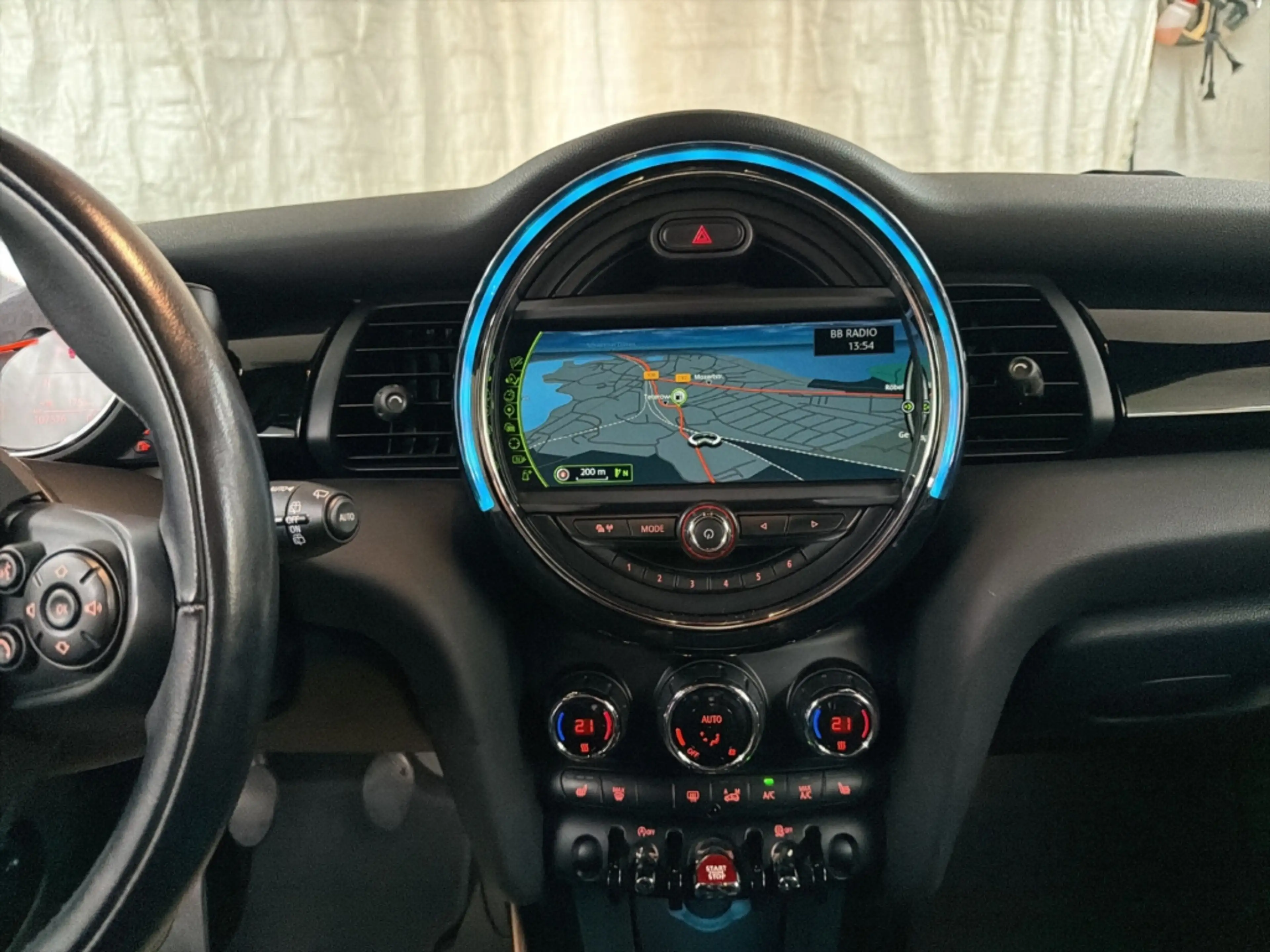 MINI Cooper S Seven Chili LED NAVI LEDER TEMPOMAT PDC — photo 15