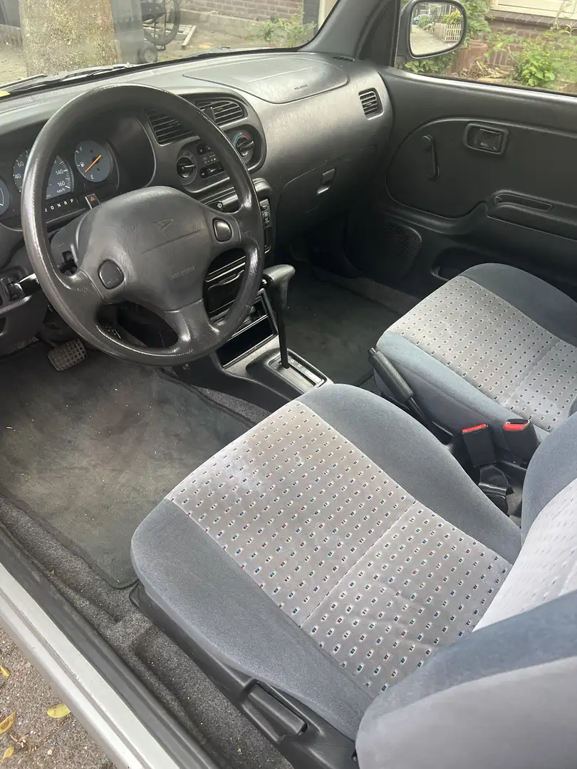 Daihatsu Cuore nieuw apk - 1