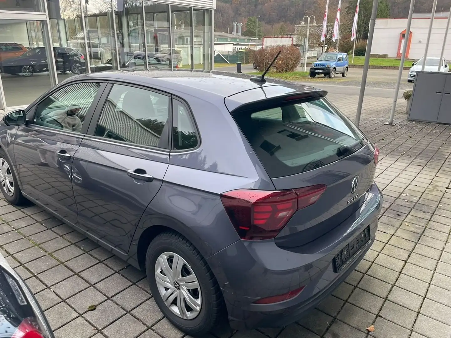 Volkswagen Polo VI ~Klima ~LED ~Digital Cockpit Gris - 2